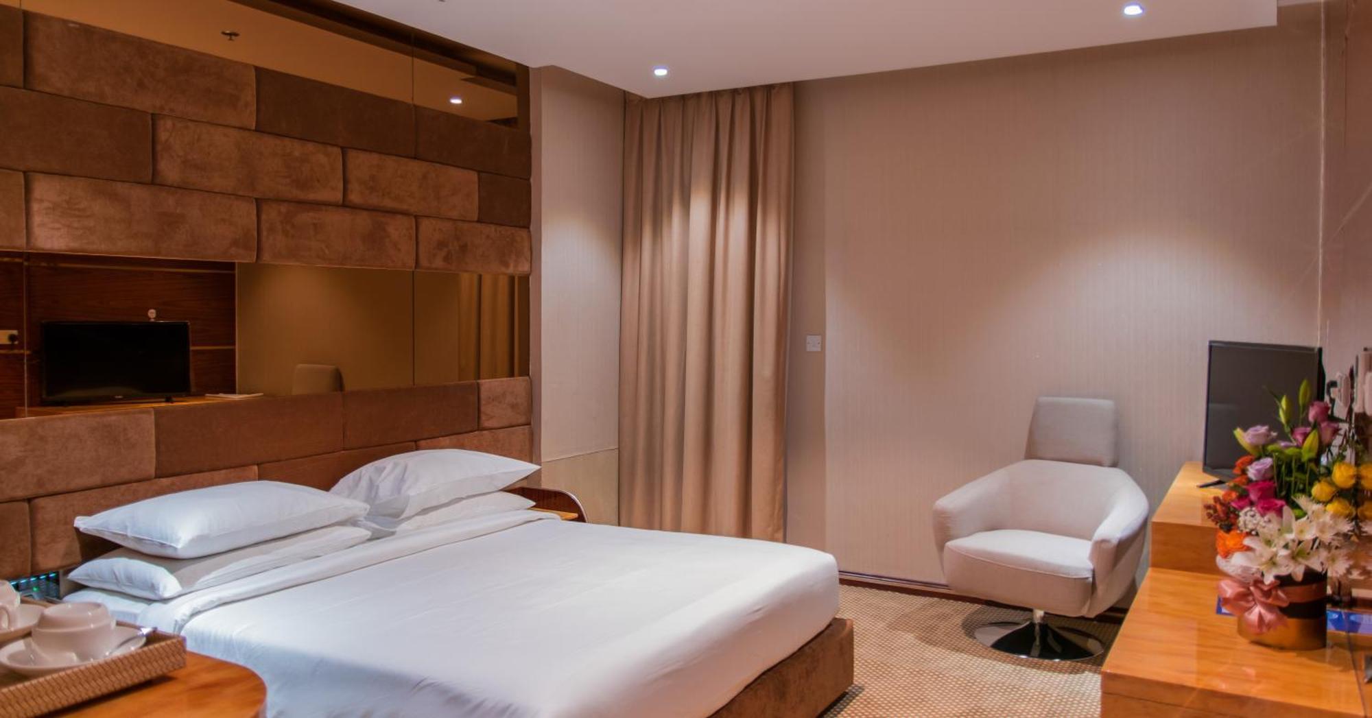 City Park Hotel Apartments Μουσκάτ Εξωτερικό φωτογραφία